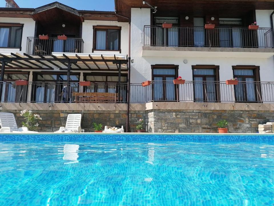 Guesthouse Gostilitsa Exterior photo