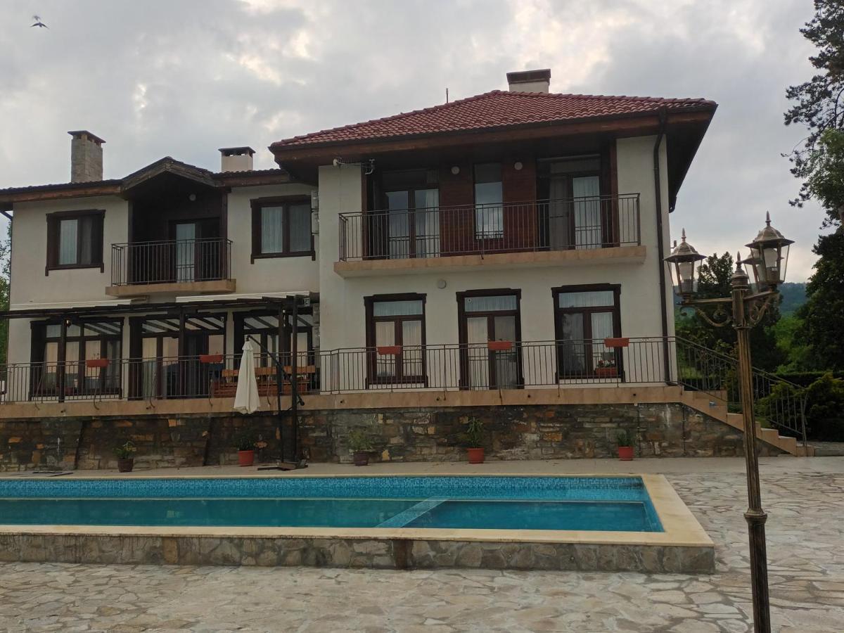 Guesthouse Gostilitsa Exterior photo