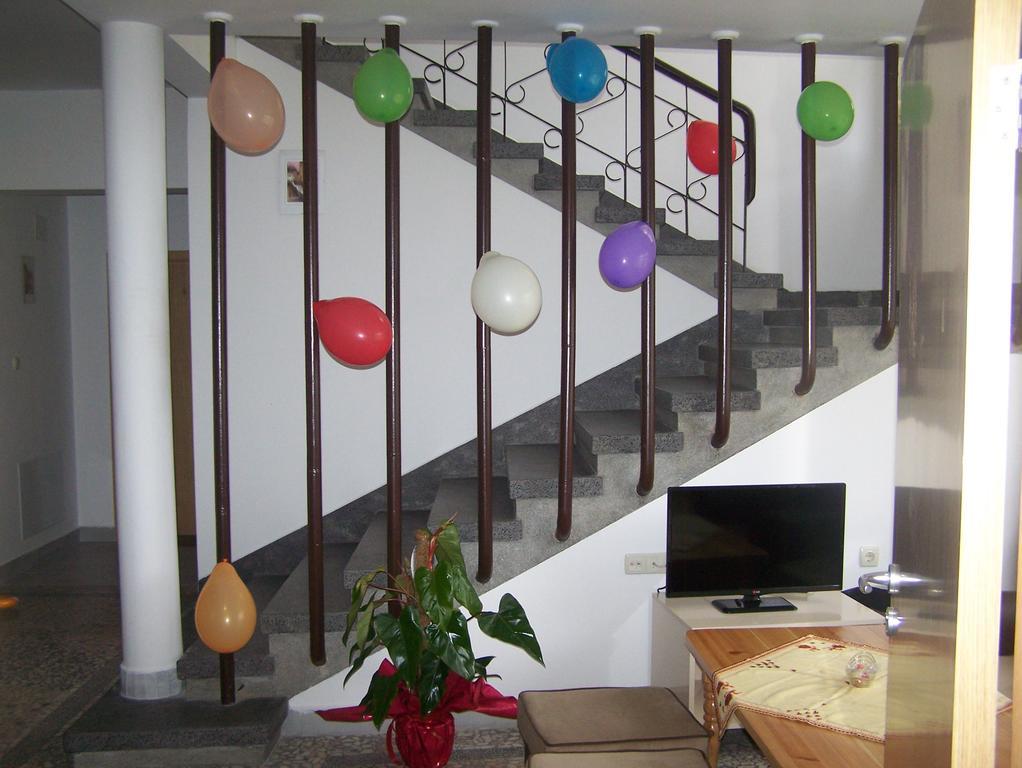 Guesthouse Gostilitsa Exterior photo