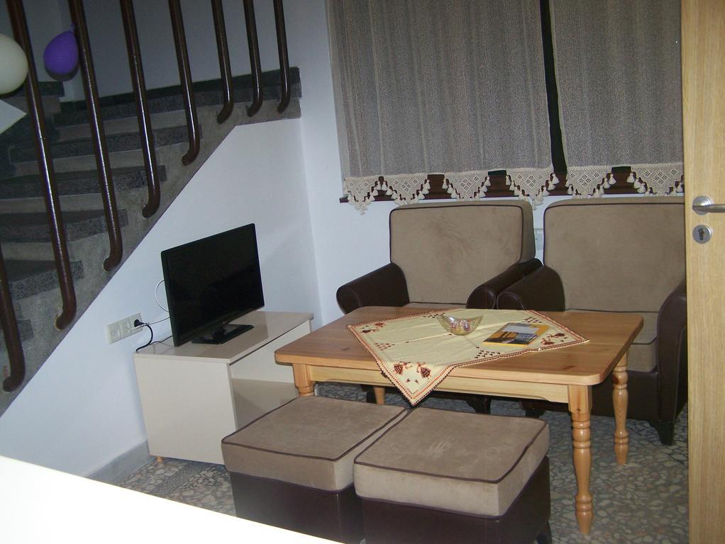 Guesthouse Gostilitsa Exterior photo