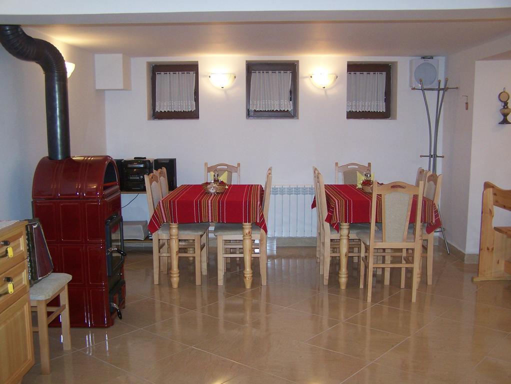 Guesthouse Gostilitsa Exterior photo