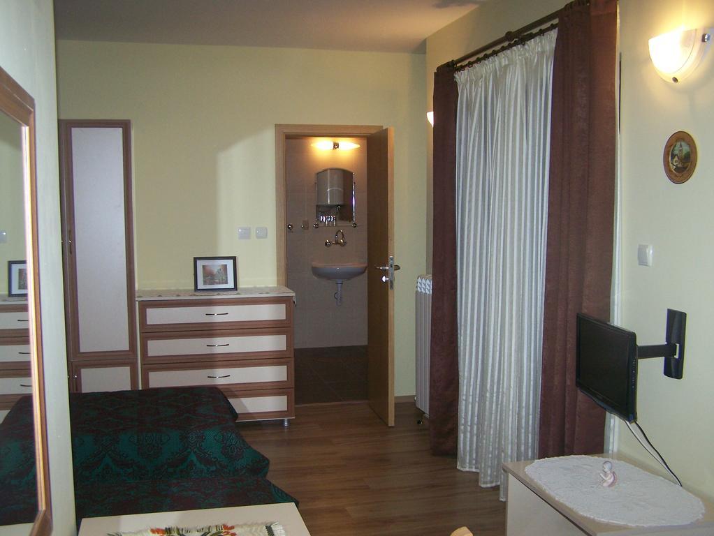 Guesthouse Gostilitsa Exterior photo